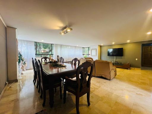 Apartamento en arriendo Antioquia Medellín Los Balsos No1 200 m2 Habitaciones 4 Baños 3 Garajes 1 Precio $6500000