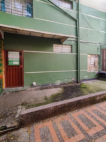 Apartaestudio en arriendo Antioquia Medellín Miravalle 40 m2 Habitaciones 1 Baños 1 Garajes 0 Precio $1200000