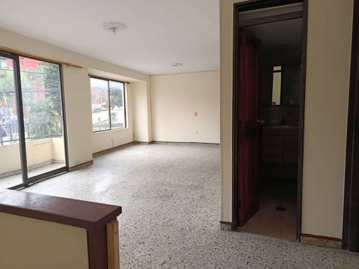 Casa en arriendo Antioquia Medellín San Javier No1 140 m2 Habitaciones 4 Baños 2 Garajes 0 Precio $2400000