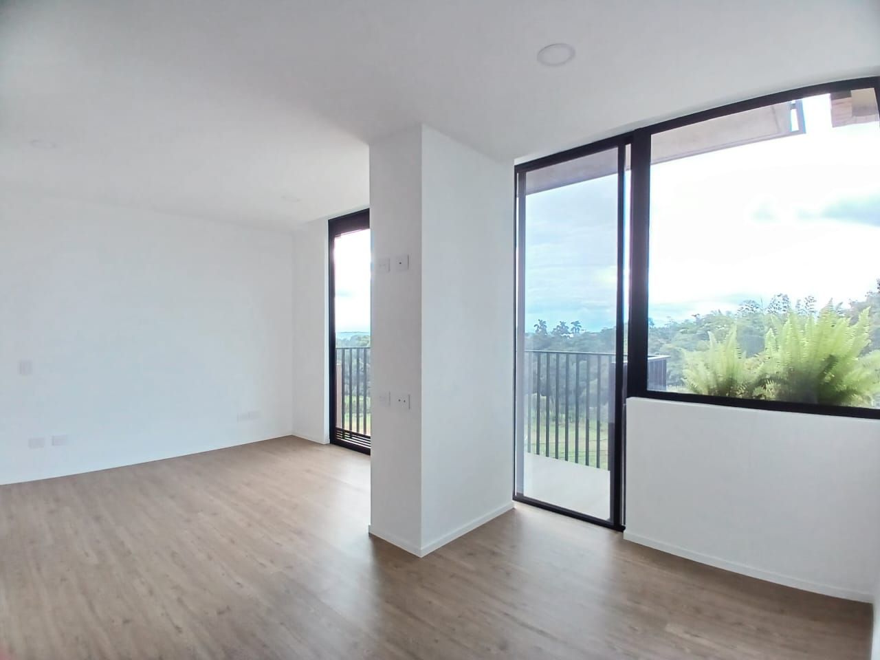 Apartaestudio en arriendo Risaralda Pereira Jardin De Velez Y Velez 50 m2 Habitaciones 1 Baños 1 Garajes 2 Precio $1950000