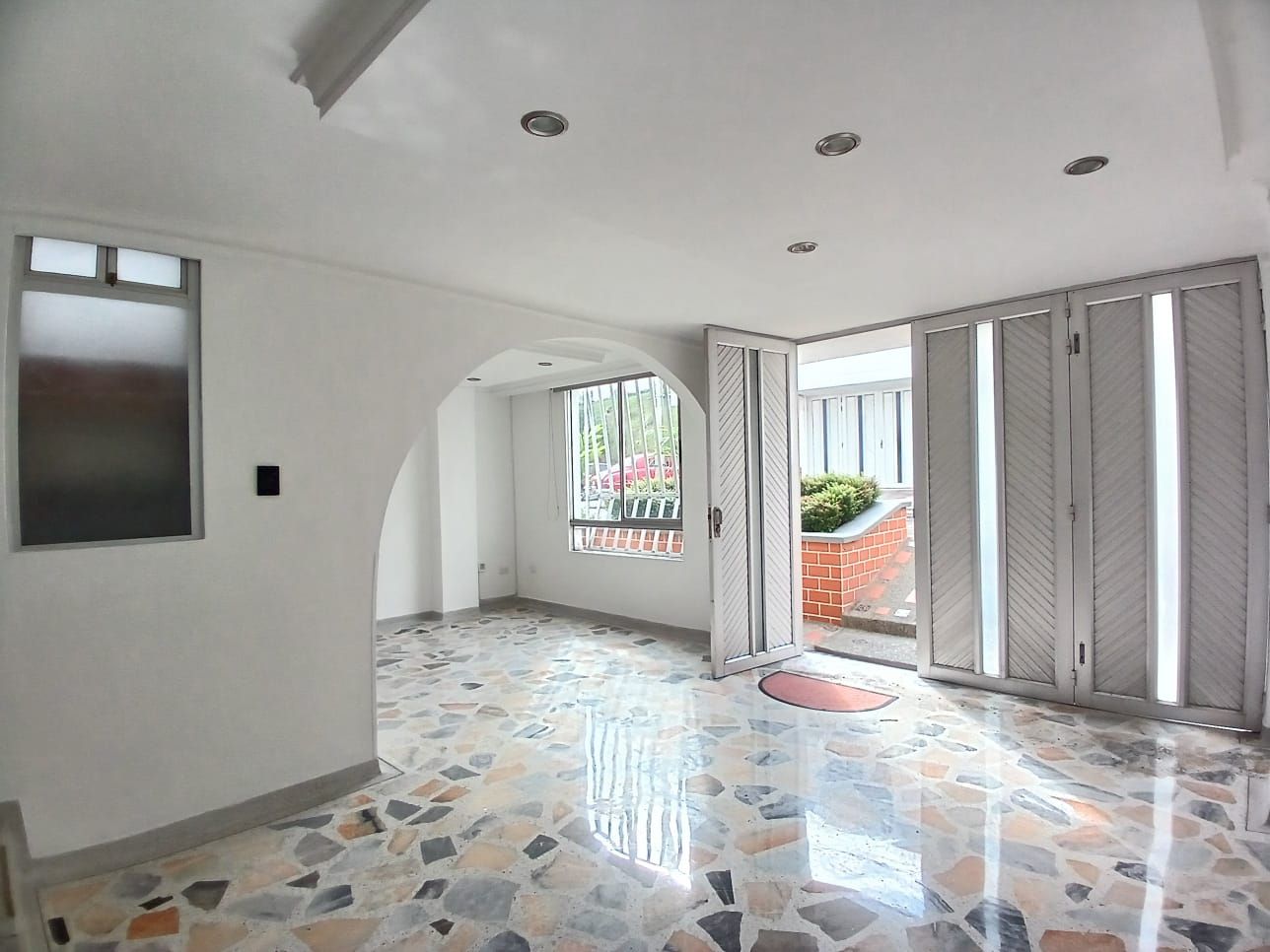 Casa en arriendo Risaralda Pereira Vasconia 150 m2 Habitaciones 3 Baños 3 Garajes 1 Precio $2850000