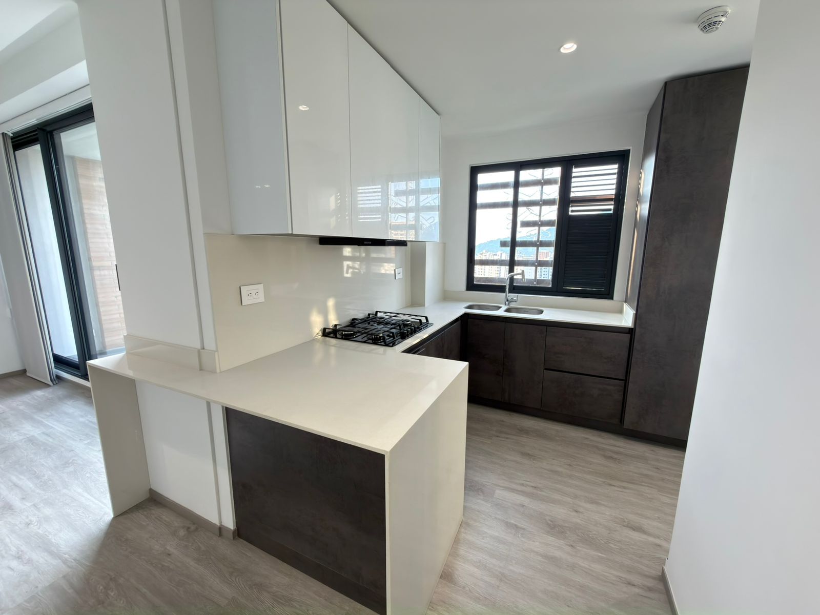 Apartamento en arriendo Risaralda Pereira Pinares De San Martin 140 m2 Habitaciones 3 Baños 3 Garajes 2 Precio $6500000