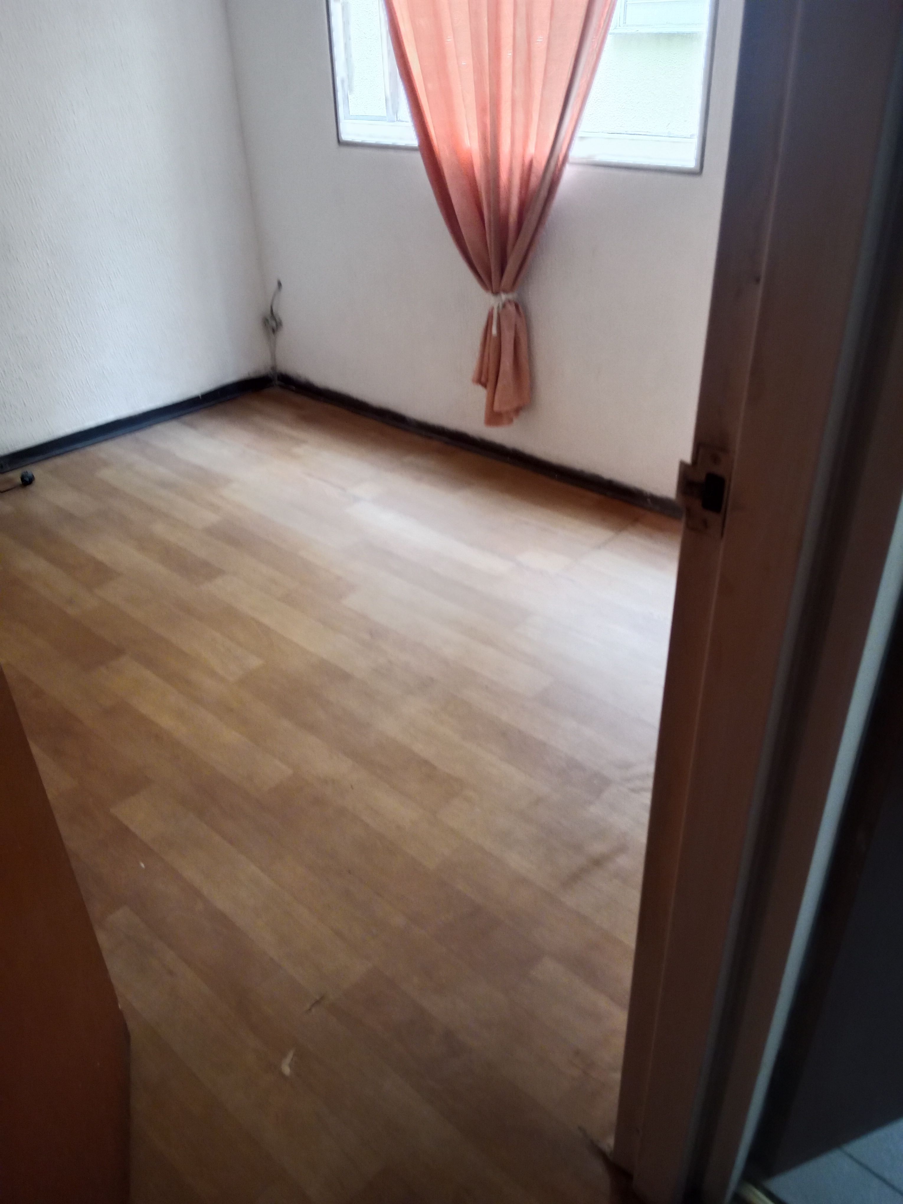 Apartamento en arriendo Cundinamarca Bogotá Lombardia - Edif Prado De Lombardia 54 m2 Habitaciones 1 Baños 1 Garajes 0 Precio $460000