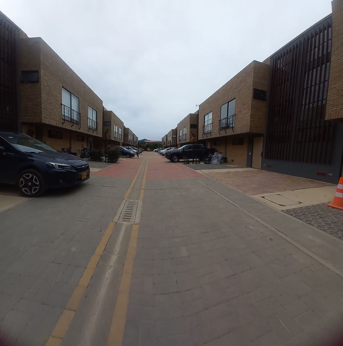 Casa en venta Cundinamarca Chía Chia 127 m2 Habitaciones 2 Baños 2 Garajes 2 Precio $800000000