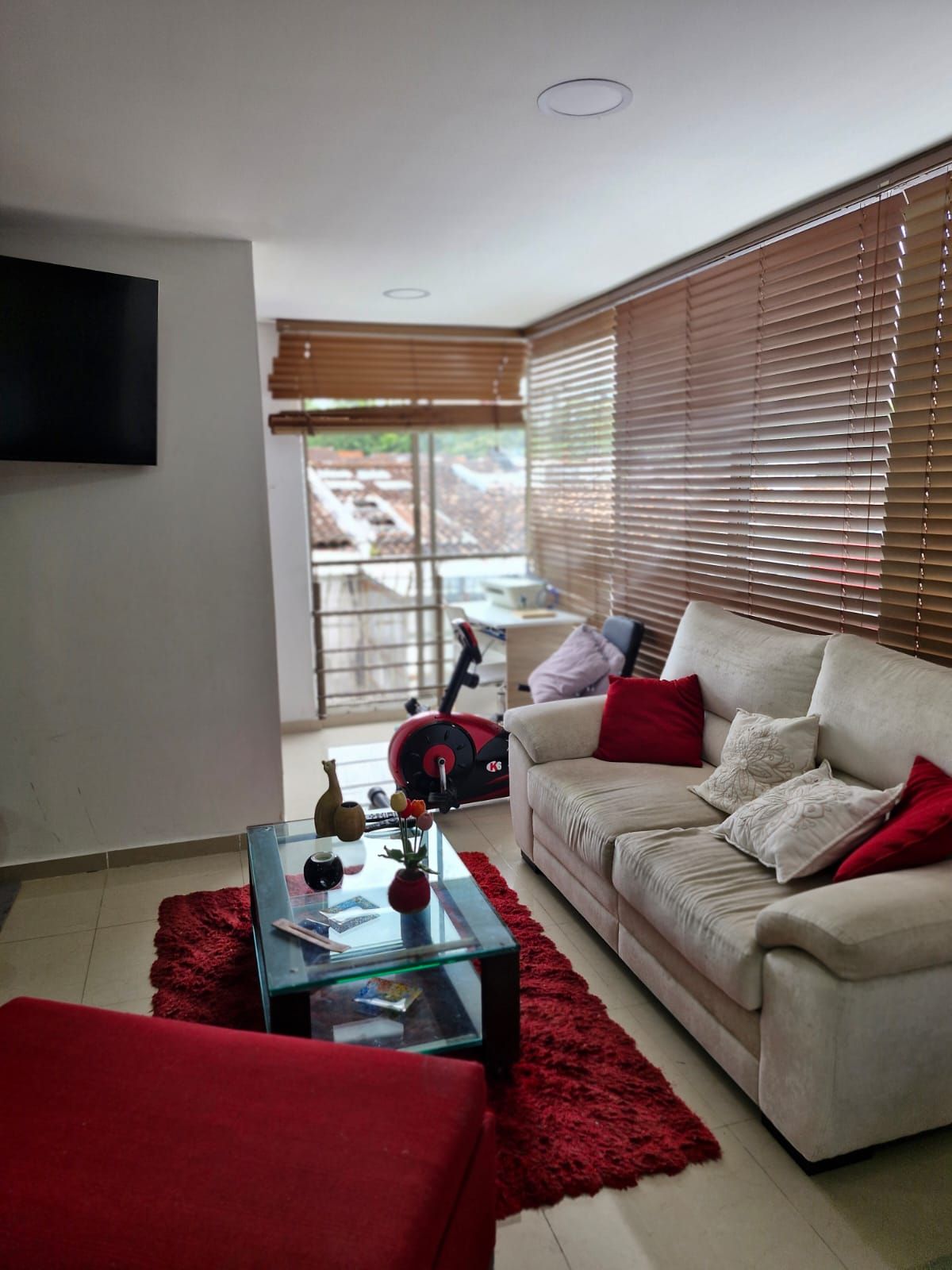 Apartamento en venta Risaralda Pereira Los Angeles 75 m2 Habitaciones 3 Baños 2 Garajes 1 Precio $435000000