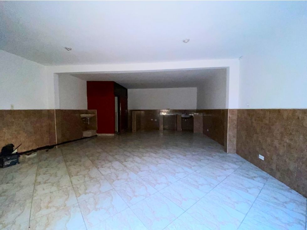 Local en arriendo Antioquia Itagüí Ditaires 50 m2 Habitaciones 0 Baños 1 Garajes 0 Precio $2800000