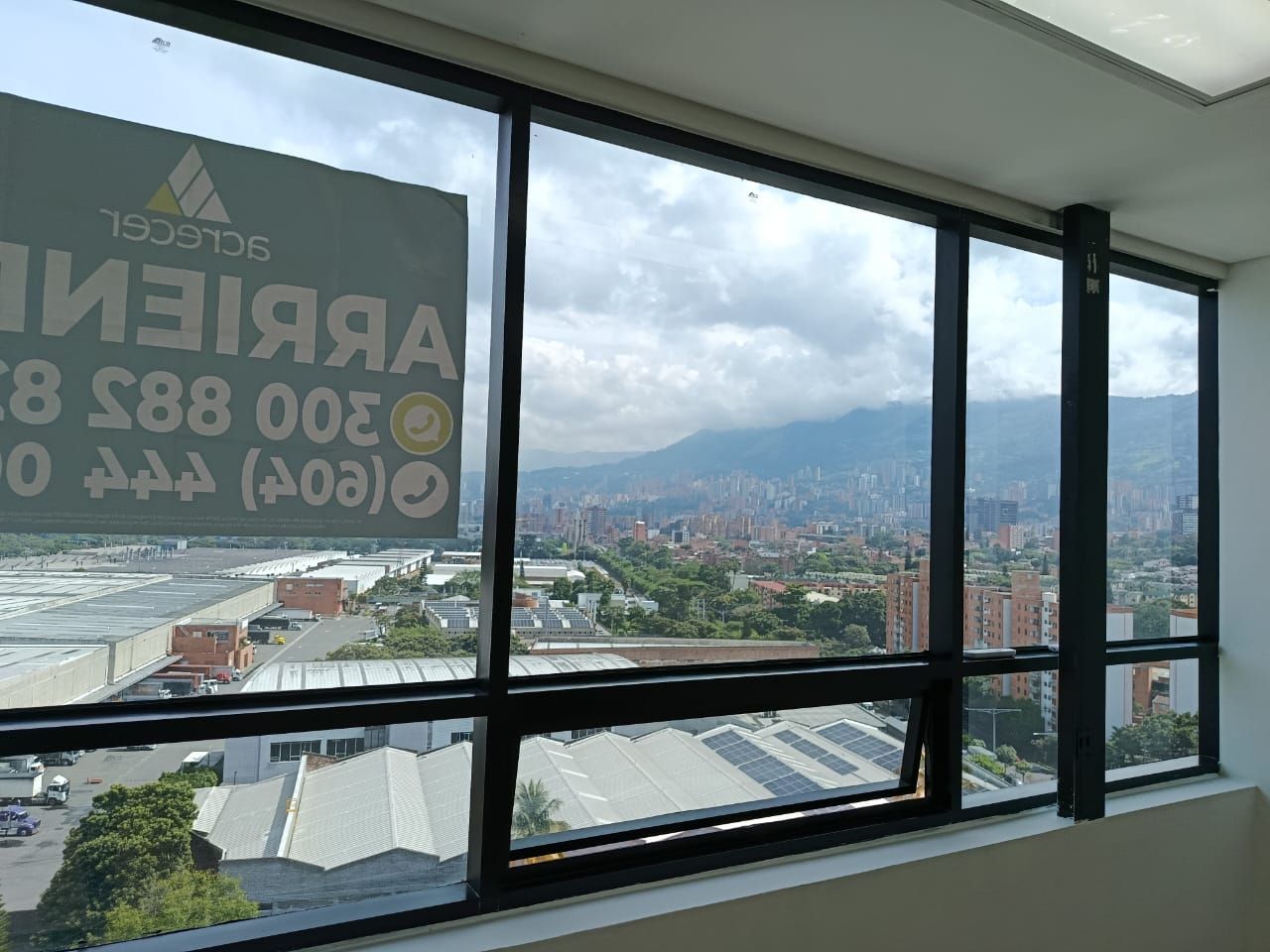 Consultorio en arriendo Antioquia Envigado Las Vegas 31 m2 Habitaciones 0 Baños 1 Garajes 0 Precio $3000000
