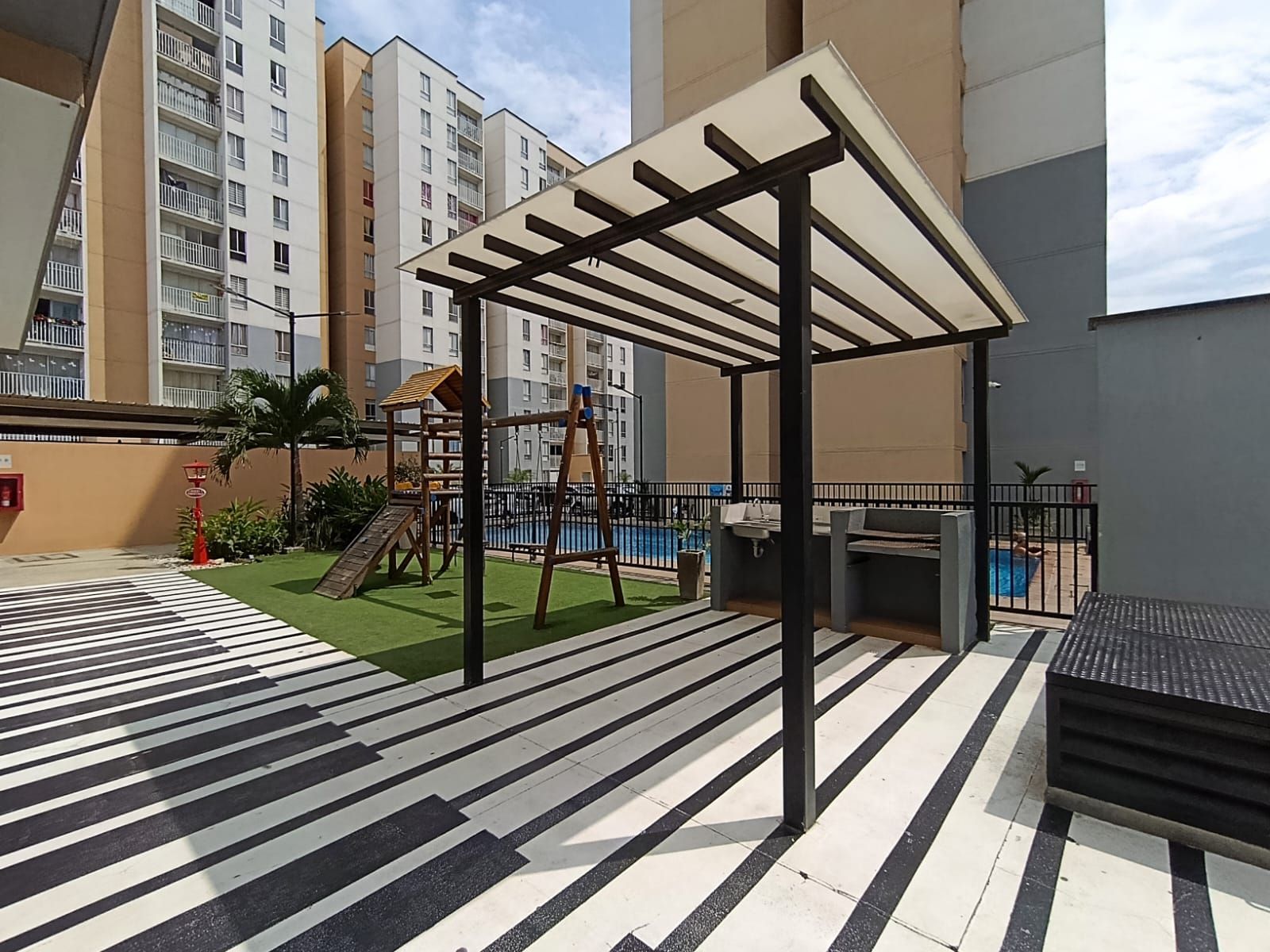 Apartamento en venta Valle Del Cauca Cali Cali 57 m2 Habitaciones 3 Baños 2 Garajes 0 Precio $265000000