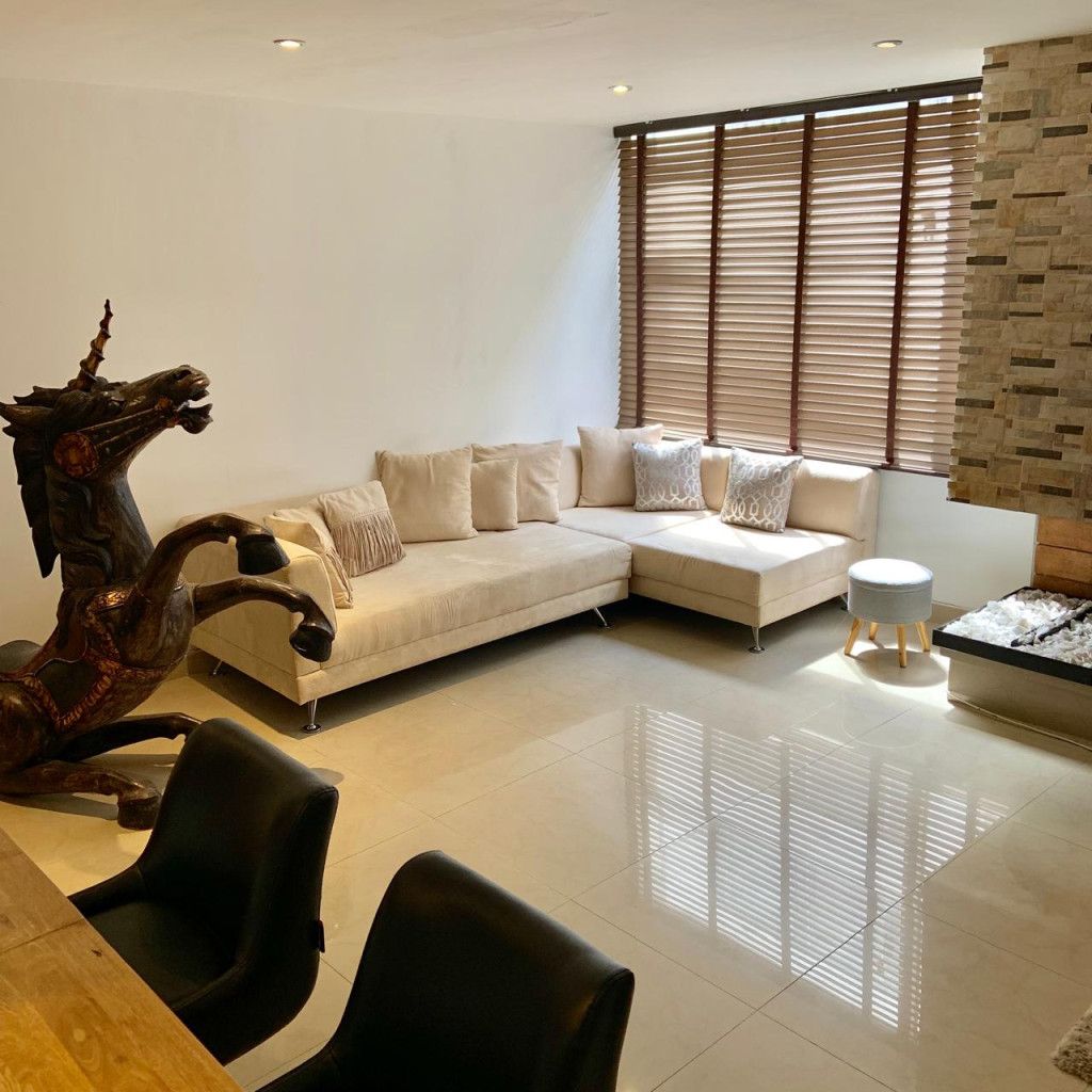 Apartaestudio en arriendo Cundinamarca Bogotá Chico Norte Et Ii 50 m2 Habitaciones 1 Baños 1 Garajes 0 Precio $2500000