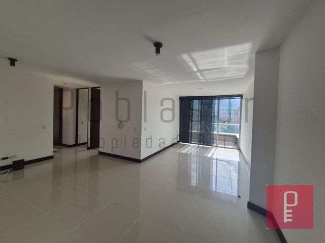 Apartamento en arriendo Antioquia Envigado El Chinguí 100 m2 Habitaciones 3 Baños 2 Garajes 1 Precio $3800000