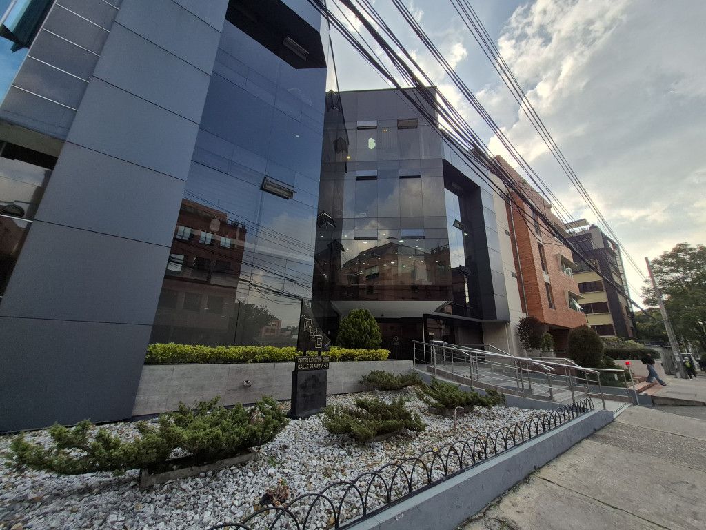 Oficina en venta Cundinamarca Bogotá Antiguo Country 70 m2 Habitaciones 0 Baños 1 Garajes 1 Precio $450000000