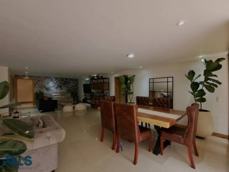 Apartamento en venta Antioquia Medellín Las Lomas No2 245 m2 Habitaciones 3 Baños 3 Garajes 3 Precio $1250000000