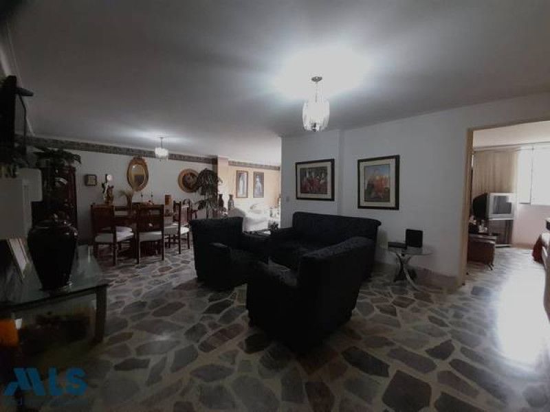 Apartamento en venta Antioquia Medellín Miravalle 127 m2 Habitaciones 3 Baños 3 Garajes 1 Precio $520000000