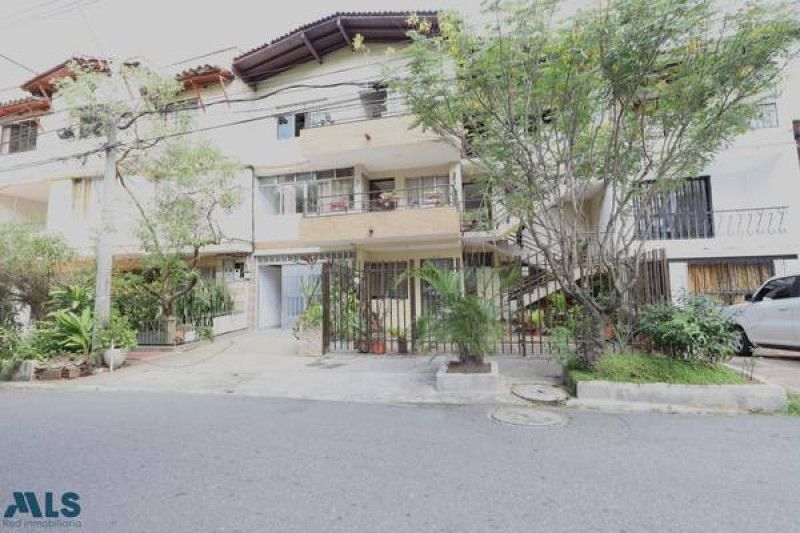 Casa en venta Antioquia Medellín Florida Nueva 205 m2 Habitaciones 4 Baños 3 Garajes 0 Precio $825000000