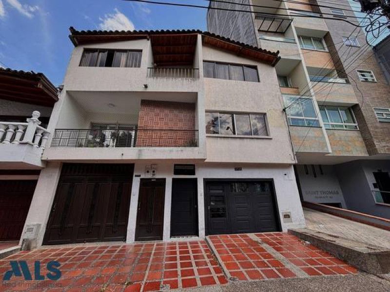 Casa en venta Antioquia Medellín Estadio 149 m2 Habitaciones 4 Baños 3 Garajes 1 Precio $850000000