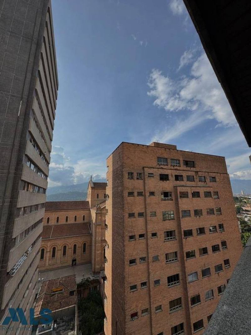 Apartamento en venta Antioquia Medellín Villanueva 213 m2 Habitaciones 4 Baños 3 Garajes 1 Precio $680000000