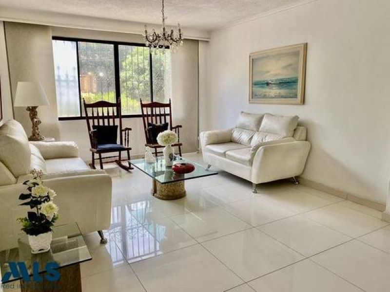 Apartamento en venta Antioquia Medellín La America 230 m2 Habitaciones 3 Baños 3 Garajes 1 Precio $800000000