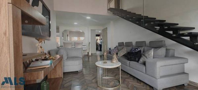 Apartamento en venta Antioquia Medellín Simon Bolivar 138 m2 Habitaciones 3 Baños 3 Garajes 1 Precio $570000000