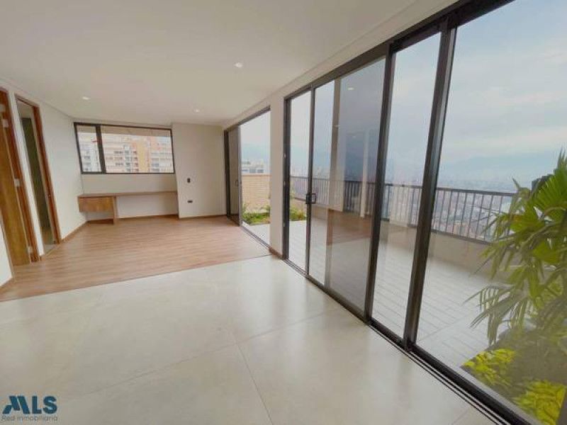 Apartamento en venta Antioquia Medellín Altos Del Poblado 140 m2 Habitaciones 2 Baños 3 Garajes 2 Precio $1600000000