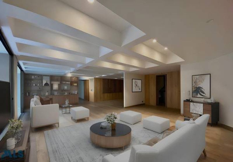 Apartamento en venta Antioquia Medellín San Benito 346 m2 Habitaciones 3 Baños 3 Garajes 4 Precio $2600000000