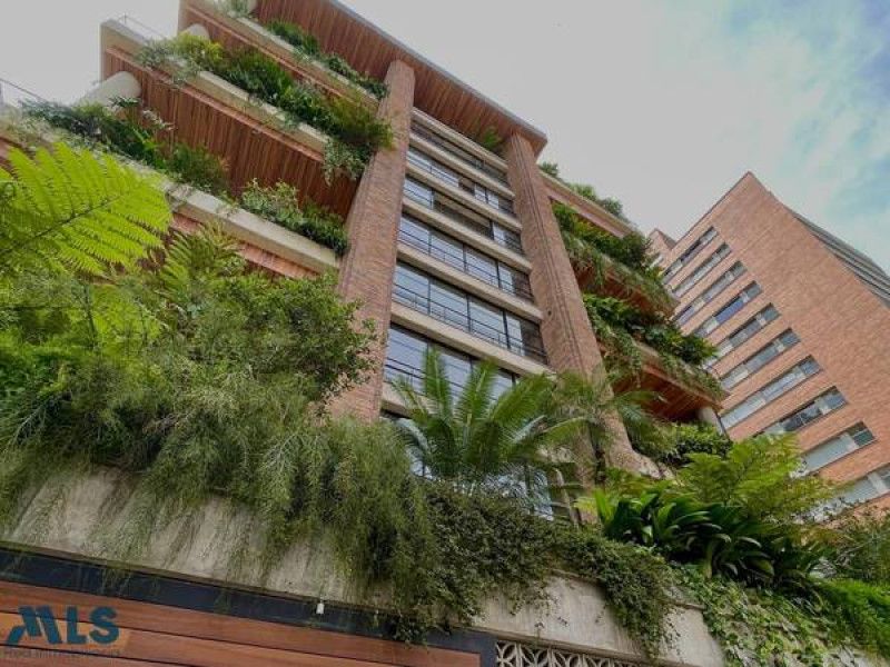 Apartamento en venta Antioquia Medellín Las Lomas No1 317 m2 Habitaciones 3 Baños 3 Garajes 3 Precio $3700000000