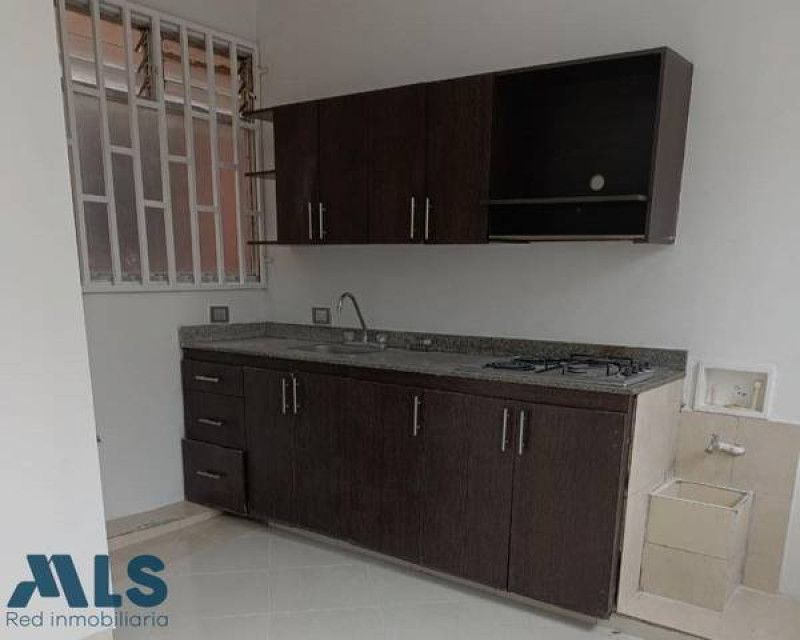 Apartamento en venta Antioquia Medellín Sucre 39 m2 Habitaciones 2 Baños 3 Garajes 0 Precio $270000000