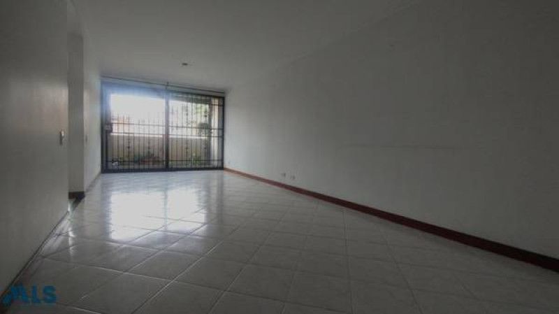 Apartamento en venta Antioquia Medellín La Palma 110 m2 Habitaciones 3 Baños 3 Garajes 2 Precio $630000000