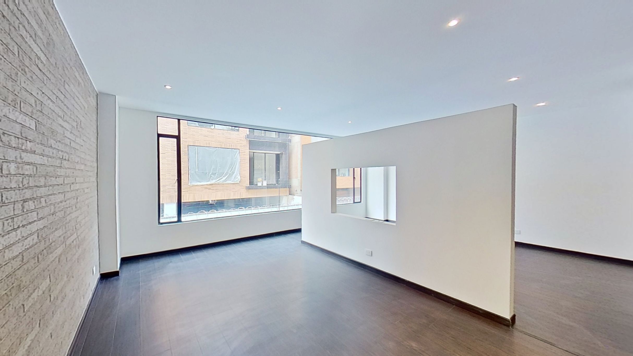 Inmuebles en Remate Apartamento en venta Cundinamarca Bogotá Santa Barbara Central 66 m2 Habitaciones 1 Baños 2 Garajes 2 Precio $518000000