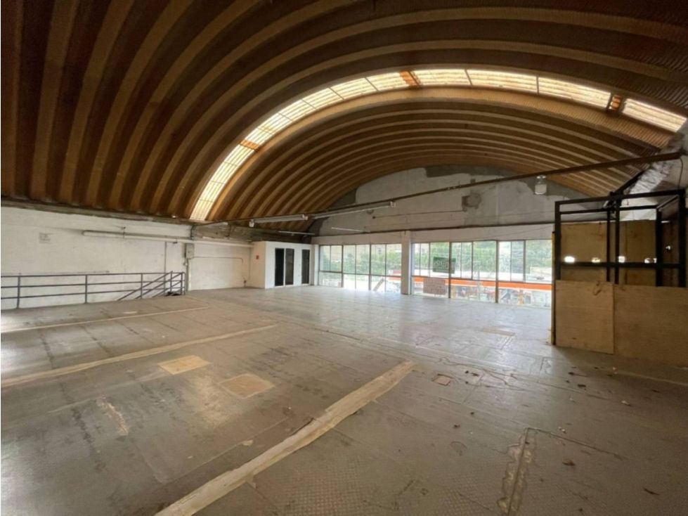 Bodega en arriendo Antioquia Sabaneta Sabaneta 650 m2 Habitaciones 0 Baños 2 Garajes 2 Precio $19000000