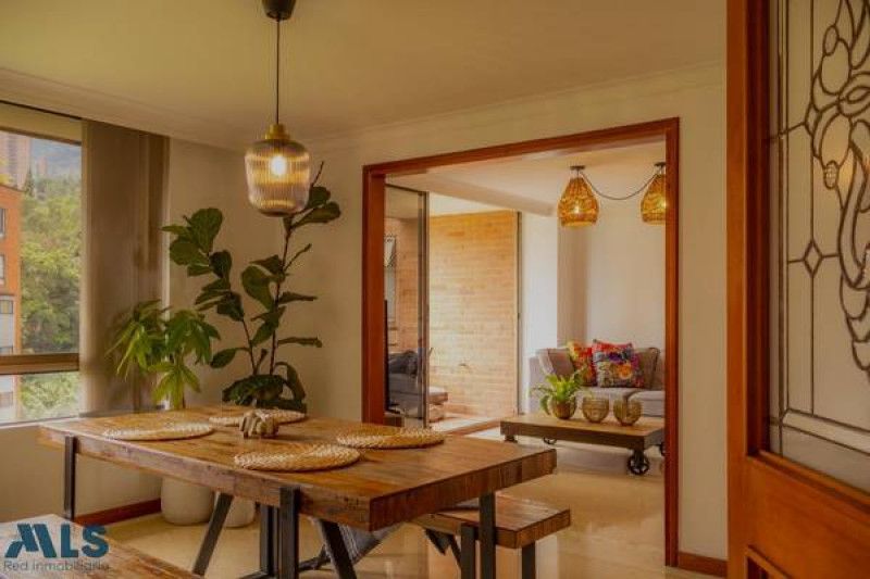 Apartamento en venta Antioquia Medellín El Tesoro 165 m2 Habitaciones 3 Baños 3 Garajes 2 Precio $1390000000