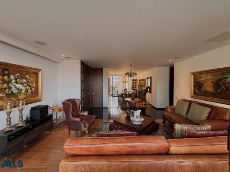Apartamento en venta Antioquia Medellín San Lucas 190 m2 Habitaciones 3 Baños 3 Garajes 2 Precio $1950000000