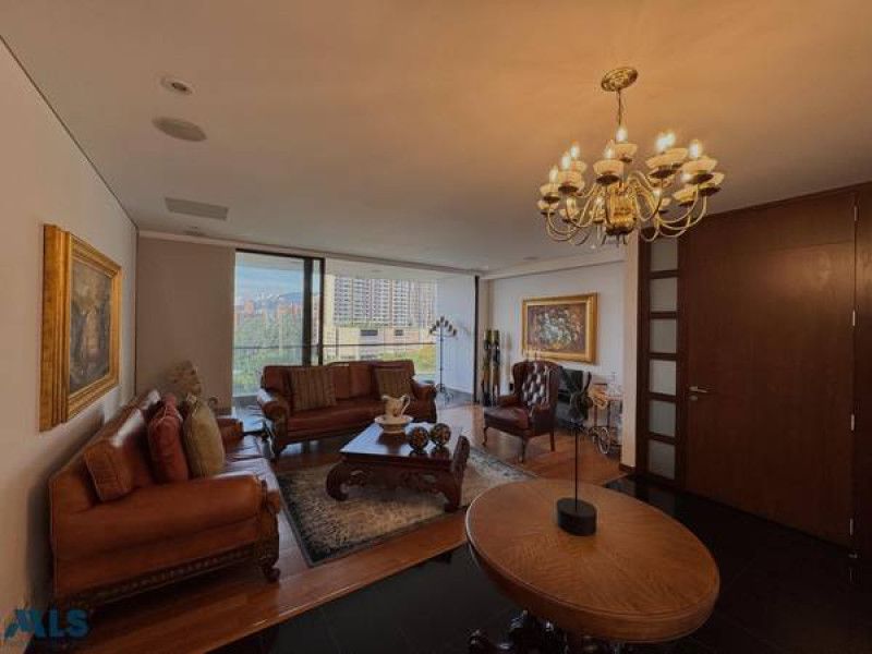 Apartamento en venta Antioquia Medellín San Lucas 190 m2 Habitaciones 3 Baños 3 Garajes 2 Precio $1980000000