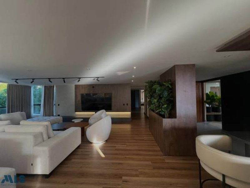 Apartamento en venta Antioquia Medellín El Poblado 278 m2 Habitaciones 4 Baños 4 Garajes 3 Precio $2900000000