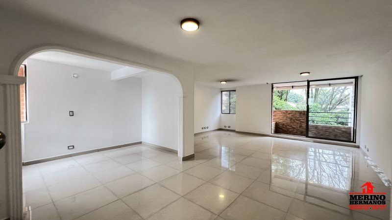 Apartamento en arriendo Antioquia Medellín El Velodromo 93 m2 Habitaciones 2 Baños 2 Garajes 1 Precio $3300000