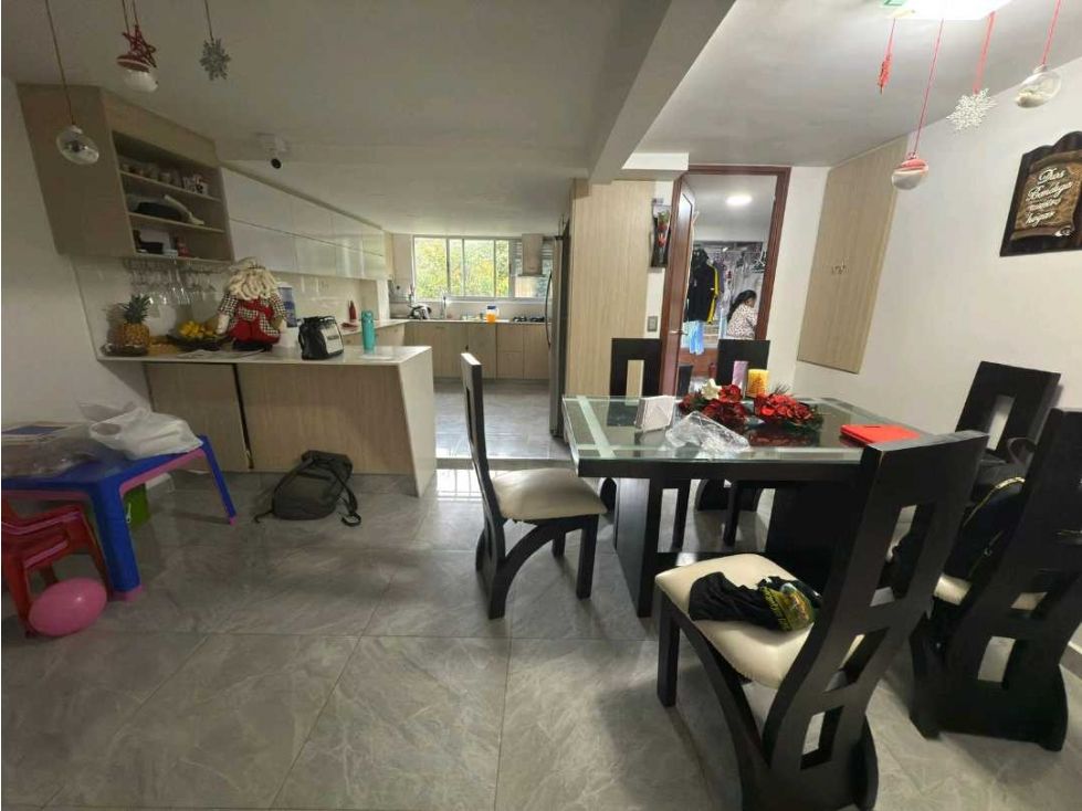 Apartamento en venta Antioquia Medellín Belen 219 m2 Habitaciones 4 Baños 3 Garajes 2 Precio $1270000000