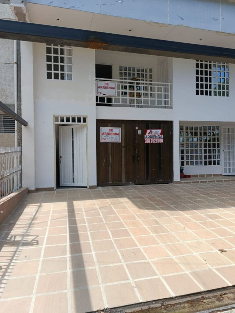 Apartamento en arriendo Valle Del Cauca Cali Prados Del Norte 45 m2 Habitaciones 2 Baños 1 Garajes 1 Precio $1550000