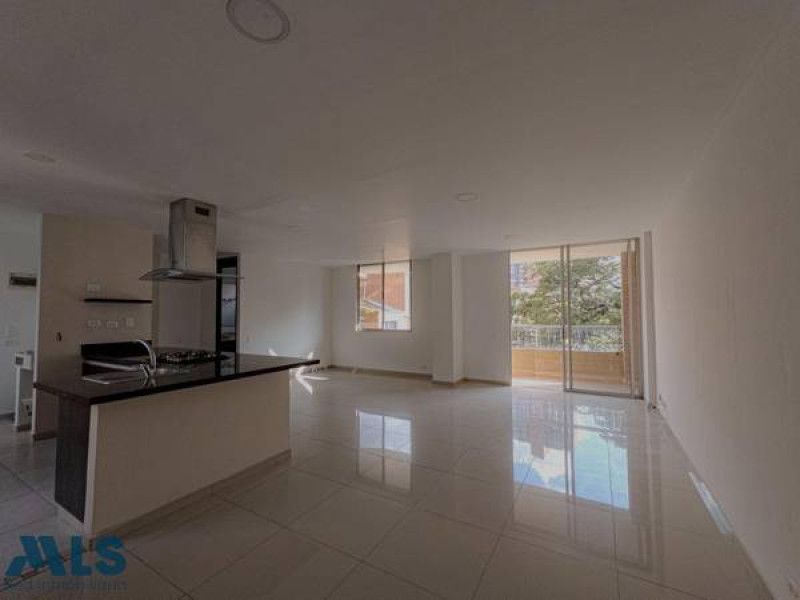 Apartamento en venta Antioquia Medellín Castropol 126 m2 Habitaciones 3 Baños 4 Garajes 2 Precio $900000000