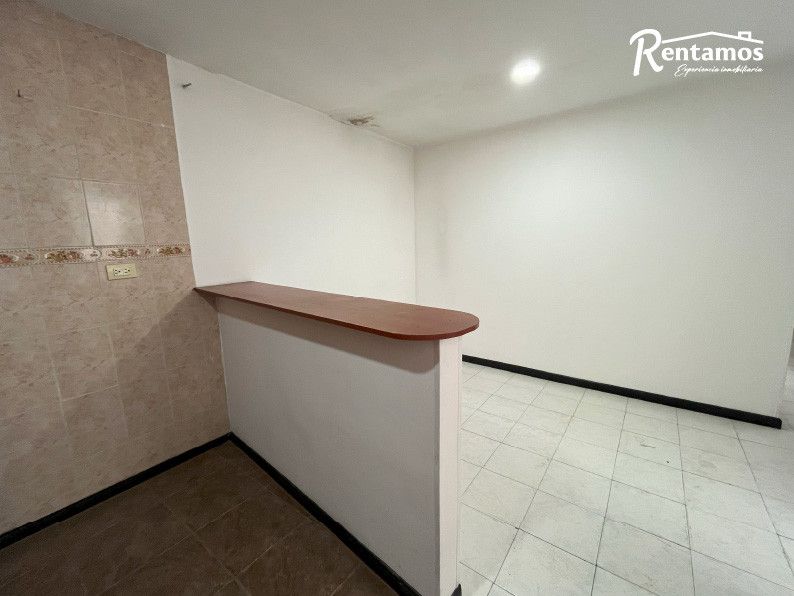 Apartamento en venta Antioquia Envigado Zúñiga 50 m2 Habitaciones 2 Baños 1 Garajes 0 Precio $220000000