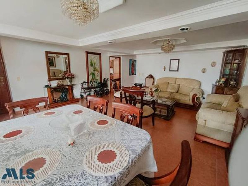 Apartamento en venta Antioquia Medellín Las Acacias 167 m2 Habitaciones 4 Baños 4 Garajes 2 Precio $850000000