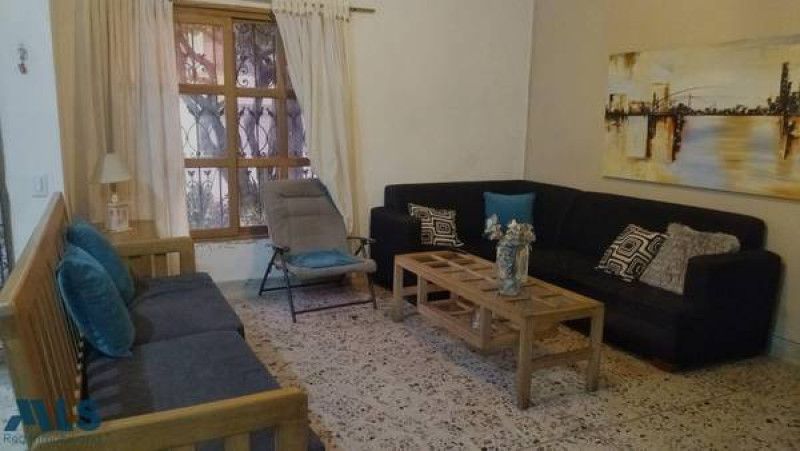 Casa en venta Antioquia Medellín Los Colores 336 m2 Habitaciones 5 Baños 4 Garajes 2 Precio $1430000000