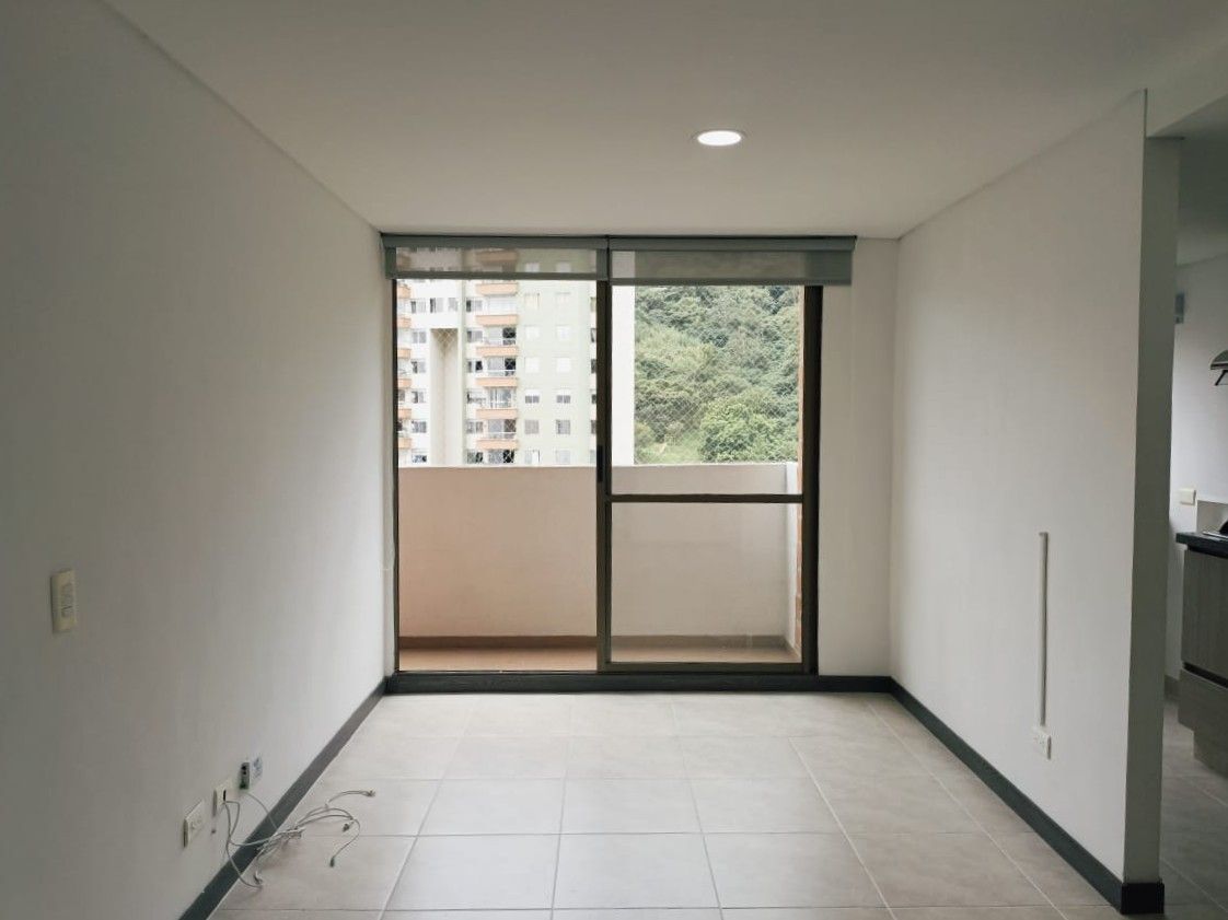 Apartamento en arriendo Antioquia Medellín La Hondonada 68 m2 Habitaciones 2 Baños 2 Garajes 1 Precio $2750000