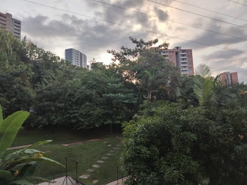 Apartamento en arriendo Antioquia Envigado Zona Centro 74 m2 Habitaciones 3 Baños 2 Garajes 1 Precio $2200000