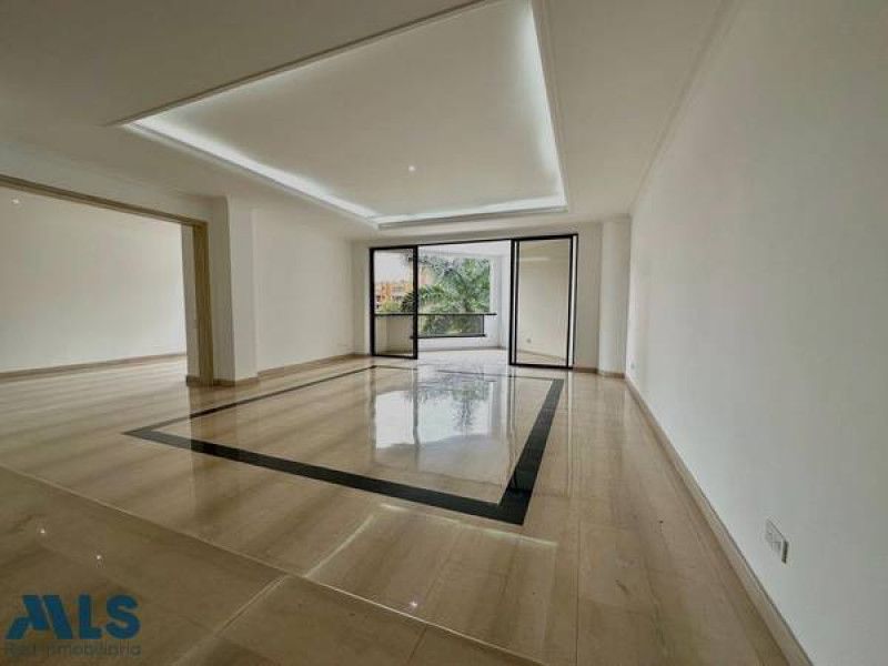Apartamento en venta Antioquia Medellín Los Balsos No1 335 m2 Habitaciones 4 Baños 4 Garajes 3 Precio $1800000000