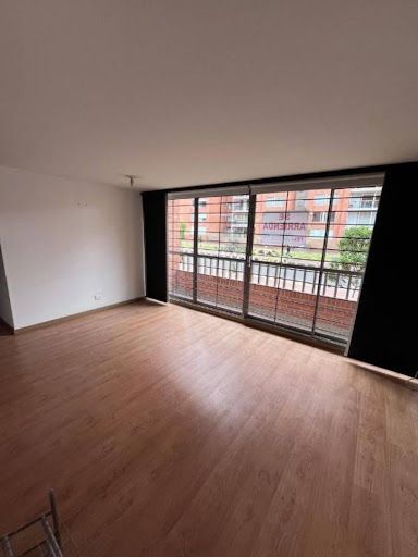Apartamento en arriendo Cundinamarca Bogotá La Felicidad 72 m2 Habitaciones 3 Baños 2 Garajes 1 Precio $3300000