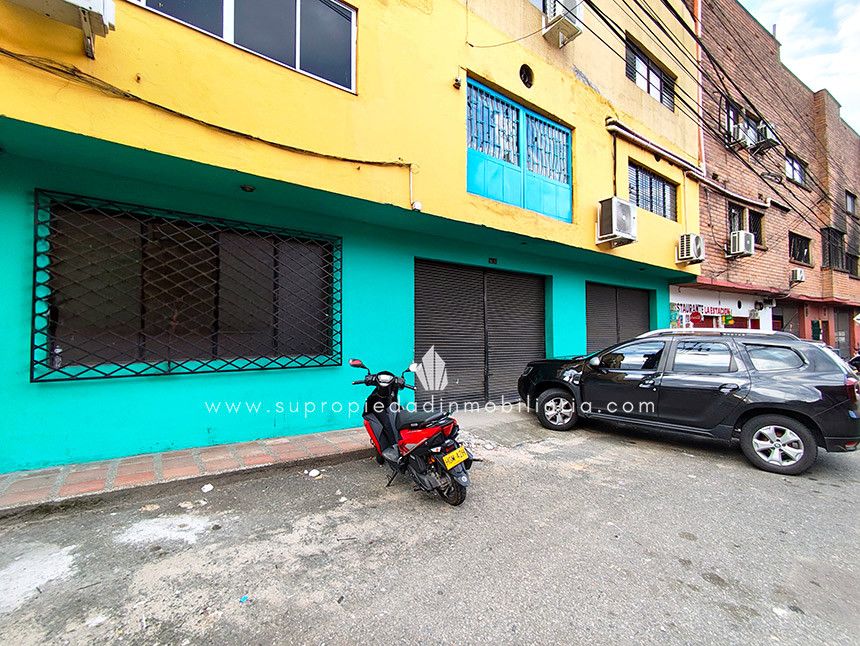 Bodega en arriendo Antioquia Itagüí Centro 250 m2 Habitaciones 0 Baños 3 Garajes 1 Precio $8500000