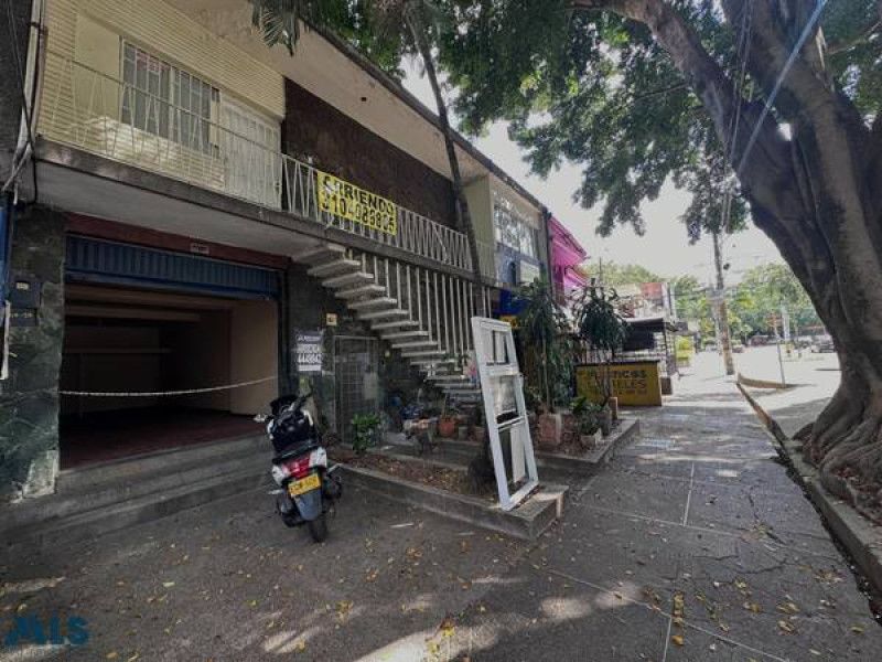 Casa en venta Antioquia Medellín Laureles 768 m2 Habitaciones 10 Baños 6 Garajes 1 Precio $3828200000