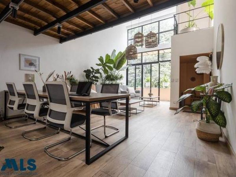 Casa en venta Antioquia Medellín San Benito 280 m2 Habitaciones 8 Baños 8 Garajes 0 Precio $4000000000