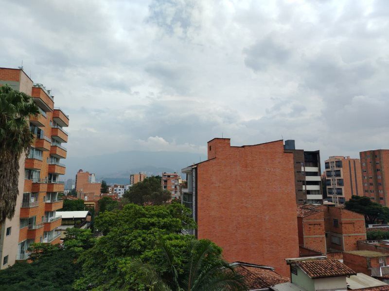 Apartamento en arriendo Antioquia Medellín Santa Rosa De Lima 87 m2 Habitaciones 3 Baños 2 Garajes 1 Precio $3500000