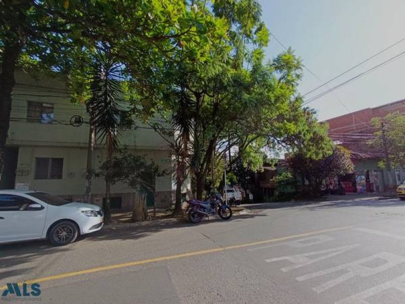 Casa en venta Antioquia Medellín Aranjuez 345 m2 Habitaciones 7 Baños 8 Garajes 0 Precio $880000000