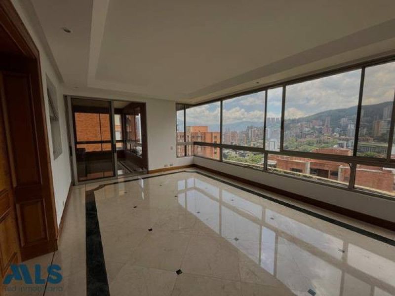 Apartamento en venta Antioquia Medellín La Florida 680 m2 Habitaciones 5 Baños 5 Garajes 6 Precio $4500000000